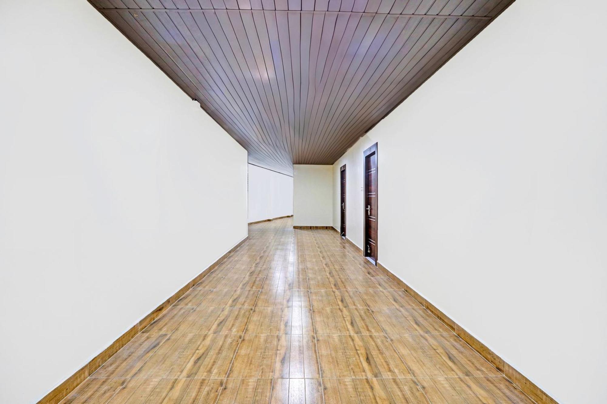 Super Hotel O Sri Vishnu Residency Kottapalli Εξωτερικό φωτογραφία